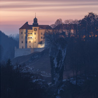  Poland - Love to be here... - Castle on limestone cliff