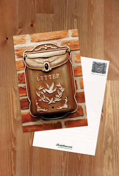 Mailbox with dove