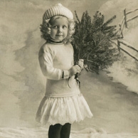 Girl with a christmas tree